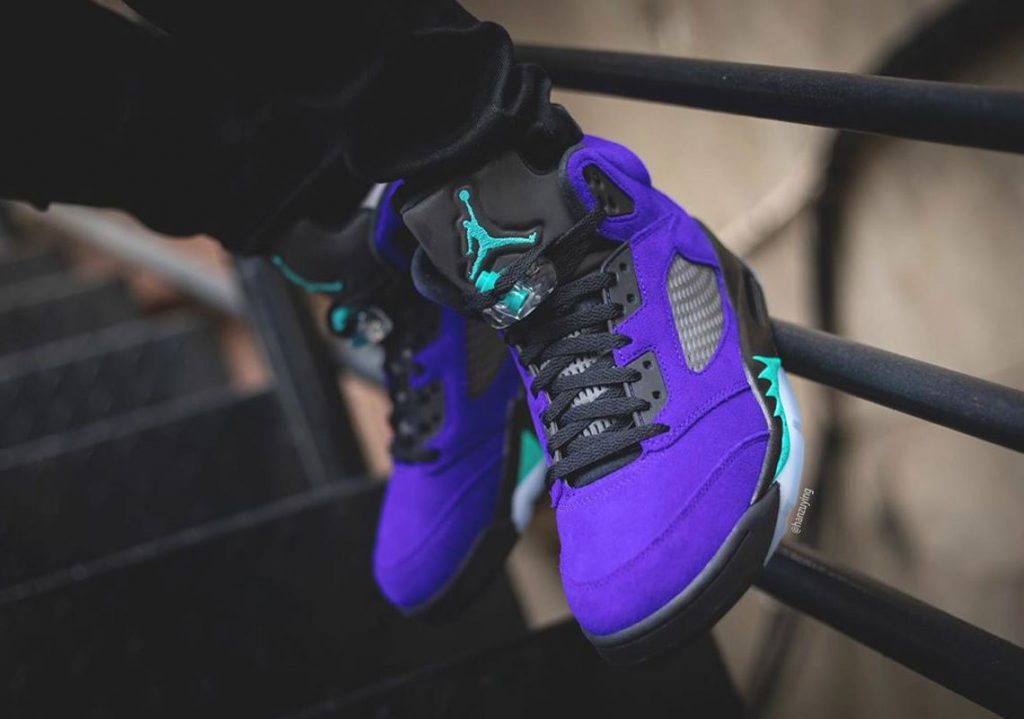 JORDAN 5 ALTERNATE GRAPE 2